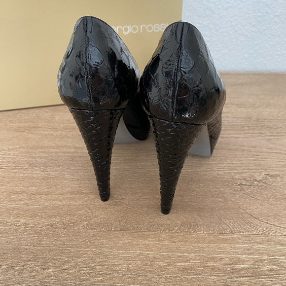 Sergio Rossi Heels • Black • Size 35.5 - Picture 3 of 9